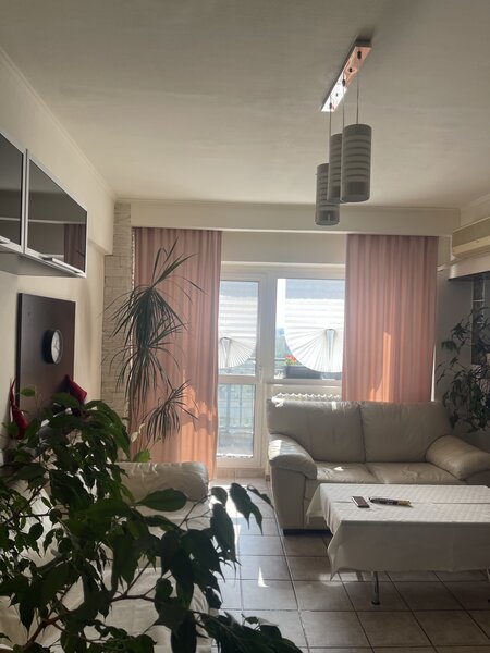 Ghencea, bloc 1985, stradal, ap. la cheie.