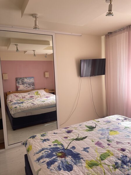 Ghencea, bloc 1985, stradal, ap. la cheie.