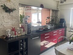 Ghencea, bloc 1985, stradal, ap. la cheie